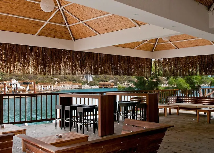 Hilton Bodrum Turkbuku & Üdülőközpont