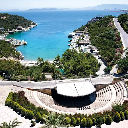 Hilton Bodrum Turkbuku & Resort