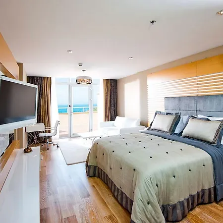 Hilton Bodrum Turkbuku & غولتوركبوكو