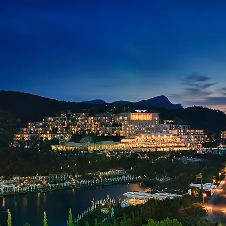منتجع Hilton Bodrum Turkbuku & 5*
