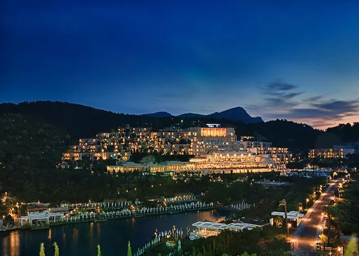 Ośrodek wypoczynkowy Hilton Bodrum Turkbuku & 5*